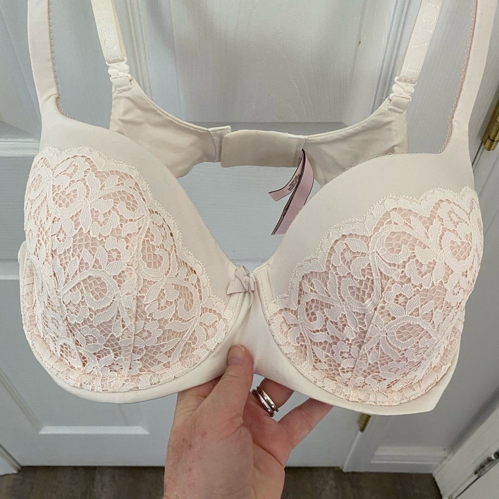 Victoria Secret Bra